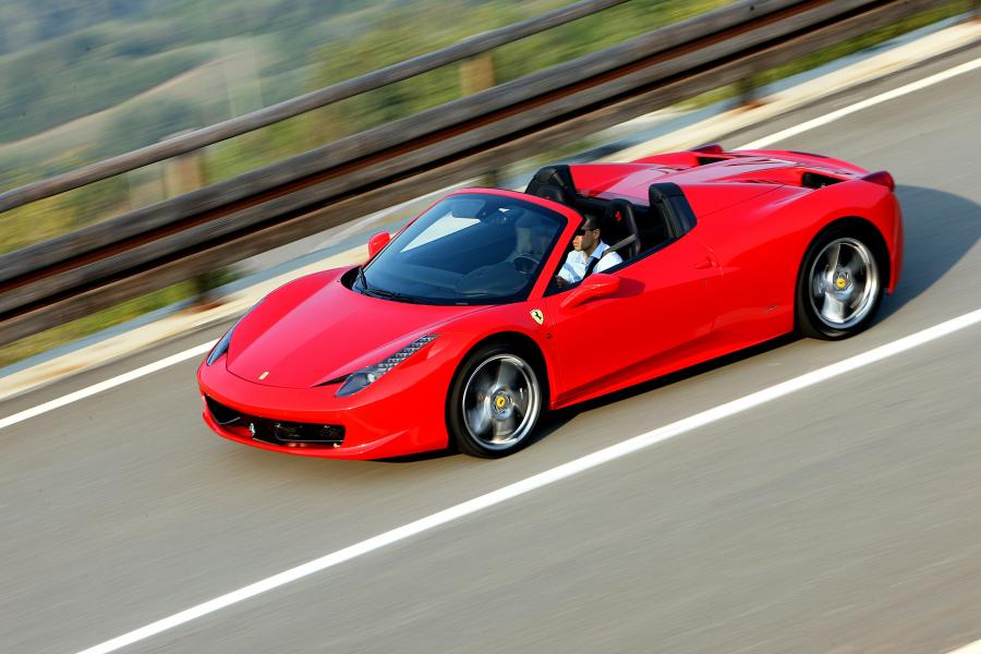  Ferrari 458 Spider 2012 года  (фото 29 из 136)